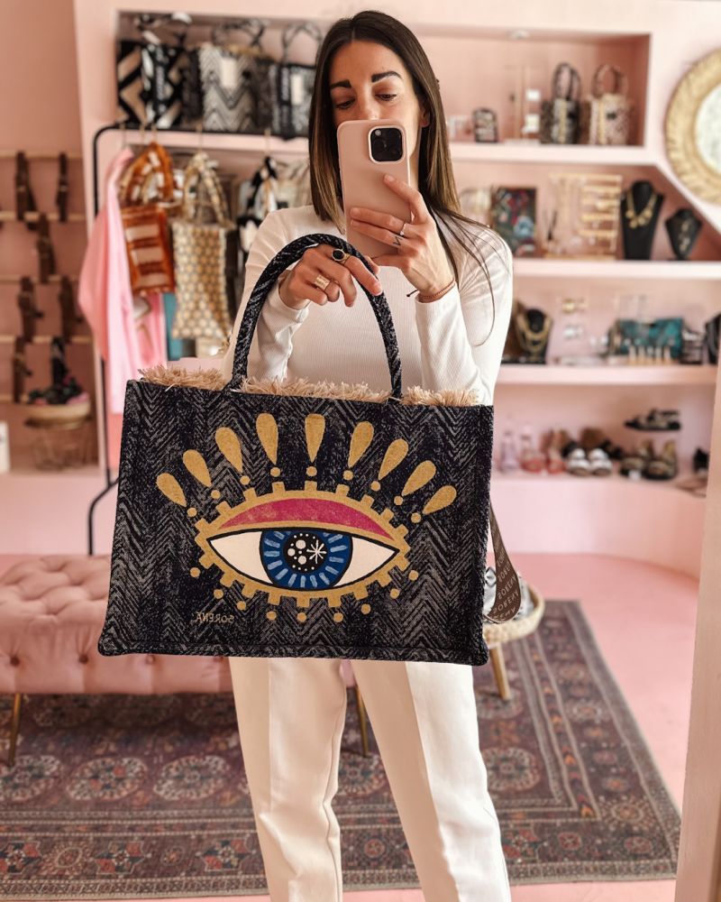 Φωτογραφία από Gigi tote blue